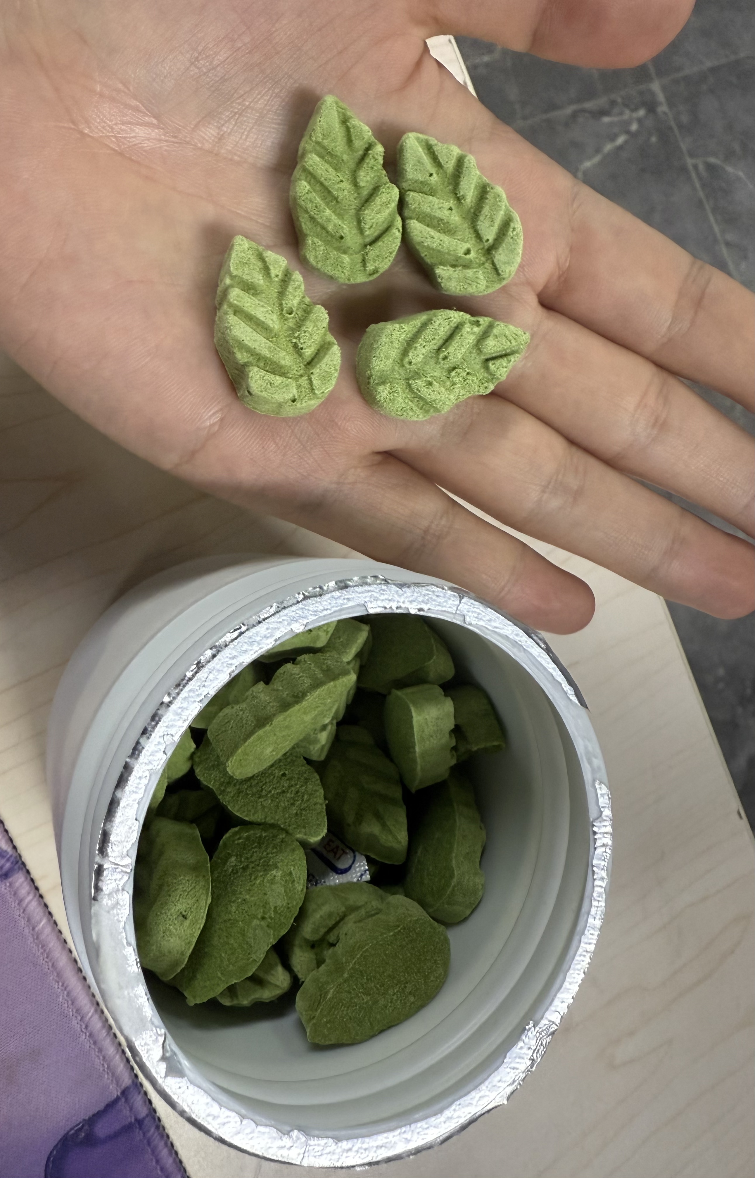 告别呕吐化毛!皇族宠物云杉纤维排毛冻干,猫咪温和排毛神器(图2)